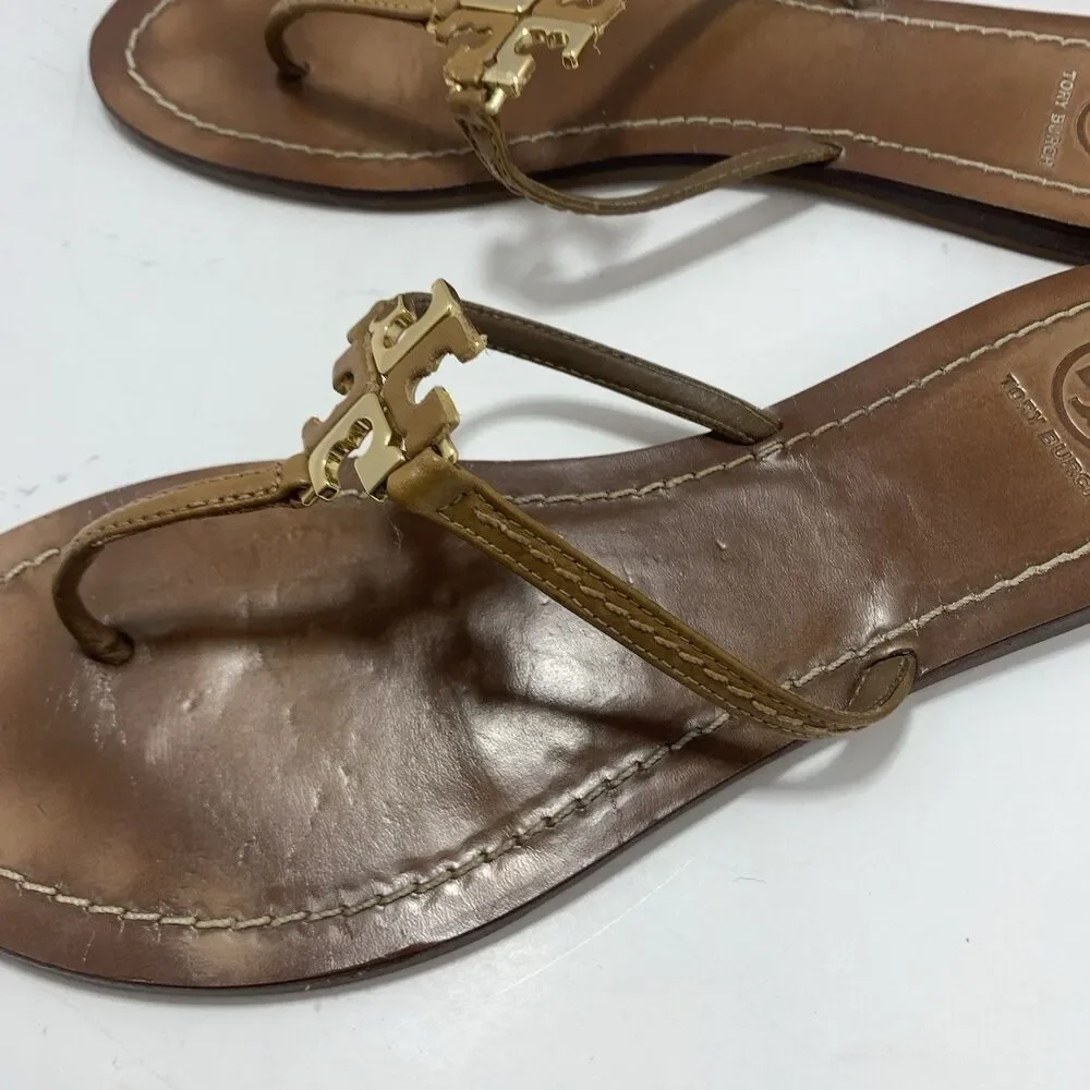 Tory Burch Golden Metal Logo T-Strap Leather Flat Sandals Size 9 Womens
